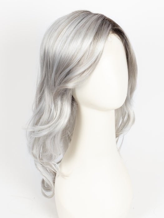 SILVERSUN/RT8 | Iced Blonde Dusted with Soft Sand and Golden Brown Roots
