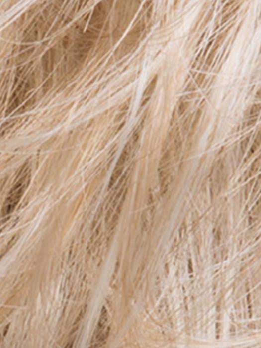 LIGHT HONEY ROOTED | Medium Honey Blonde, Platinum Blonde, and Light Golden Blonde Blend with Dark Roots