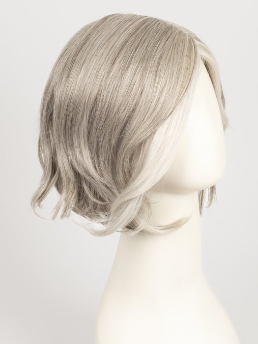 GF51-61 ICED GRANITA | Lightest Grey Blending to a Deep Grey towards the nape