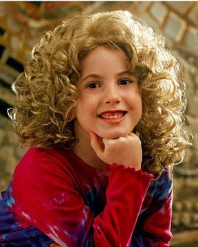 Color 26H = LIGHT GOLD BLONDE / LIGHT BLONDE HIGHLIGHTS | Caitlin by Henry Margu