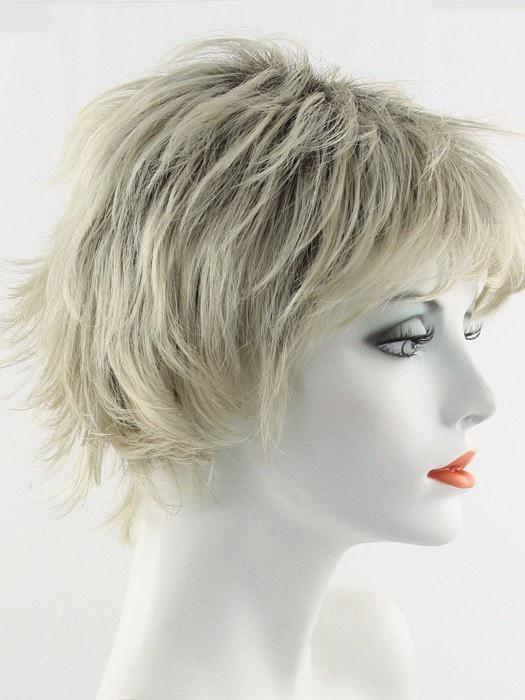 CHAMPAGNE | Rooted Dark with Platinum Blonde