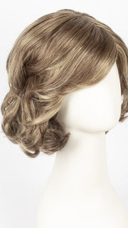 GL12-16 GOLDEN WALNUT | Dark Blonde with Cool Highlights