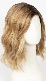 SUGAR COOKIE WITH HAZELNUT | Caramel Honey Blonde with Medium Golden Butterscotch Blonde Highlights, Medium Brown Roots