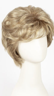GL16-27SS SS BUTTERED BISCUIT | Caramel brown base blends into multi-dimensional tones of light brown and wheaty blonde.