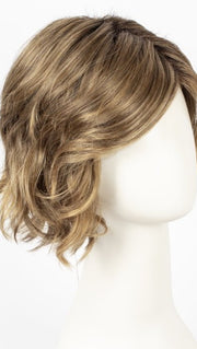 14-16-R8 | Rooted Chestnut Brown blended with Honey Blonde tipped with Dark Ash Blonde