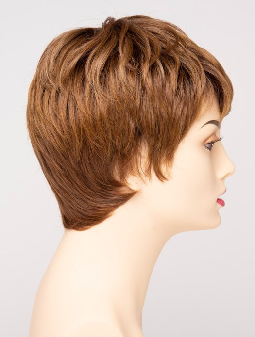GOLDEN NUTMEG | Medium Brown roots with overall Warm Cinnamon base and Golden Blonde hightlights