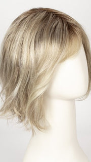 LIGHT-CHAMPAGNE-ROOTED | Platinum Blonde, Light Golden Blonde, Light Ash Blonde blend and Dark Roots