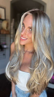 Tahnee Brown @thehairmama wearing AVERY by JON RENAU in color 12FS8 SHADED PRALINE | Light Gold Brown, Light Natural Gold Blonde & Pale Natural Gold-Blonde Blend, Shaded with Medium Brown