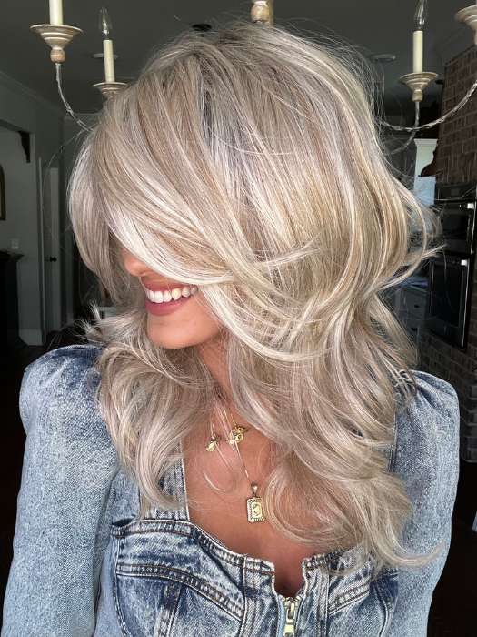 Jenna Fail @jenna_fail wearing STROKE OF GENIUS by RAQUEL WELCH WIGS in color RL19/23SS SHADED BISCUIT | Light Ash Blonde Evenly Blended with Cool Platinum Blonde with Dark Roots
