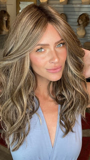 Madeline wearing SELFIE MODE by RAQUEL WELCH in RL9/24SS ICED CAFÉ LATTE | Dark Brown shaded with Golden Brown