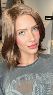 Madeline wearing KRISTI by JON RENAU in 12/30BT ROOTBEER FLOAT | Light Gold Brown & Medium Red-Gold Blend with Medium Red-Gold Tips