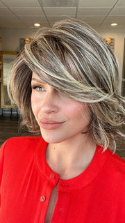 Madeline is wearing ALICANTE by BELLETRESS in BUTTERED-TOAST-R | A mix of Blonde and Brown tones