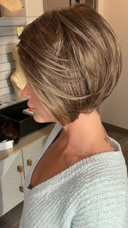 Madeline wearing IGNITE PETITE by JON RENAU in 8RH14 HOT COCOA | Medium Brown with 33% Medium Natural Blonde Highlights