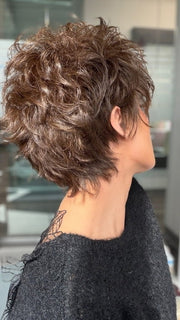Roxie is Wearing ON SET by GABOR in GF4-6 BLACK COFFEE | Rich Dark Brown