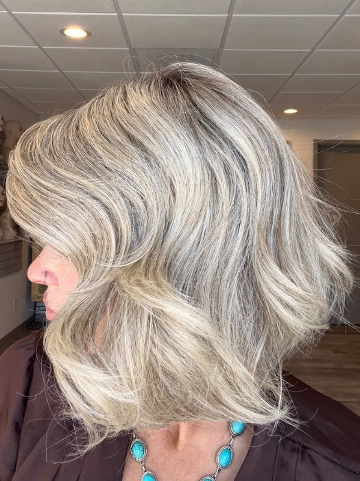 Madeline is wearing UNFILTERED by RAQUEL WELCH in RL17/23SS ICED LATTE MACCHIATO | Honey Blonde shaded with Cool Blonde