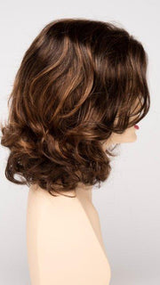 CHOCOLATE CARAMEL | Medium Brown with Soft Red and Blonde highlights