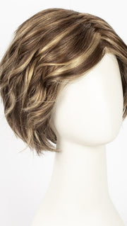 R8/26H | Golden Brown with Golden Blonde Highlights