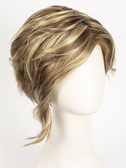 RM12/26CH | Light Brown with Chunky Golden Blonde Highlights