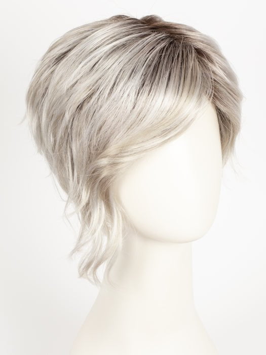 SILVERSUN/RT8 | Iced Blonde Dusted with Soft Sand and Golden Brown Roots
