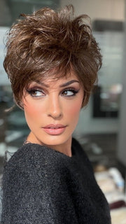 Roxie is Wearing ON SET by GABOR in GF4-6 BLACK COFFEE | Rich Dark Brown