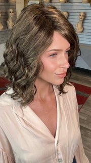Madeline wearing JULIANNE LITE by JON RENAU in 8RH14 | Medium Brown with 33% Medium Natural Blonde Highlights