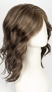 R14/8H | Golden Brown w/Dark Blonde Highlights on Top