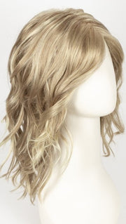 RH1488 | Dark Blonde with Lightest Blonde Highlights