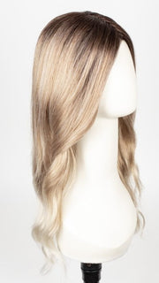 MELTED-MARSHMALLOW | Subtly warm dark sandy blonde blend with medium brown roots and light ash blonde tips and highlights