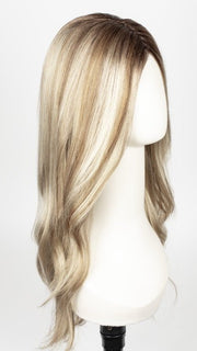 ROSE-GOLD-R | Blond base with reddish highlights and roots