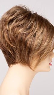 GOLDEN NUTMEG | Medium Brown roots with overall Warm Cinnamon base and Golden Blonde highlights