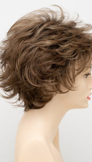 TOASTED SESAME | Medium Brown roots with overall Warm Cinnamon base and Golden Blonde highlights