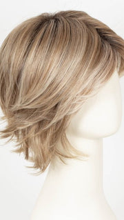10/27/88/R6 ALMOND CREAM | Dark roots transition into a beautiful blend of light brown, pale auburn, and platinum tones.