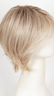 19/23/R12 | A beautiful blend of Platinum Blonde and Pale Golden Blonde, shaded with Dark roots
