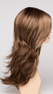 TOASTED SESAME |  Medium Brown roots with overall Warm Cinnamon base and Golden Blonde hightlights