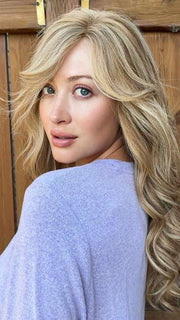 Steph B. @wigswithsteph wearing DARRA by AMORE in color FROST | Contrasting highlights of cool blond and natural brown
