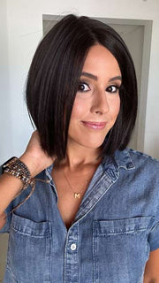 Lorena @faux.hurr.lifee wearing LIA II by ELLEN WILLE in color ESPRESSO MIX 2.4 | Black/Dark Brown Blend, and Darkest Brown Blend