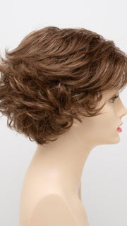 12 LIGHT BROWN | Light Golden Brown with subtle highlights