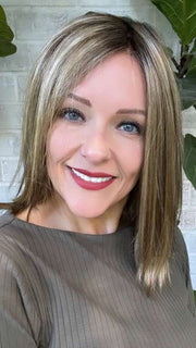 Marcie Mertz @wig.obsessed wearing SUTTON by ESTETICA in color RH12/26RT4 | Light Brown w/Fine Golden Blonde Highlights And Dark Roots
