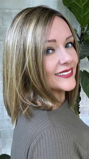 Marcie Mertz @wig.obsessed wearing SUTTON by ESTETICA in color RH12/26RT4 | Light Brown w/Fine Golden Blonde Highlights And Dark Roots
