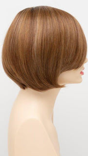 GOLDEN NUTMEG | Medium Brown roots with overall Warm Cinnamon base and Golden Blonde hightlights