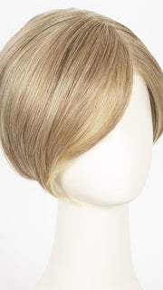 RL16/88 PALE GOLDEN HONEY | Dark Natural Blonde Evenly Blended with Pale Golden Blonde