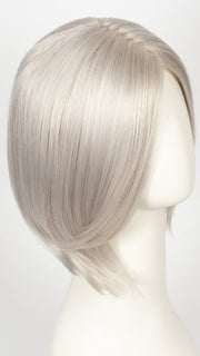 IVORY GREY SHADED 101.14 | Pearl platinum and dark ash blonde blend with dark shaded roots