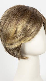 GL11-25SS HONEY PECAN | Chestnut Brown base blends into multi-dimensional tones of Brown and Golden Blonde