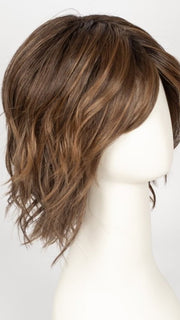 CHOCOLATE ROOTED 830.27.6 | Medium to Dark Brown Base with Light Reddish Brown Highlights and Dark Roots