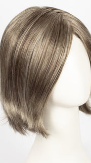 GL18-23 TOASTED PECAN | Ash Brown with Cool Blonde Highlights