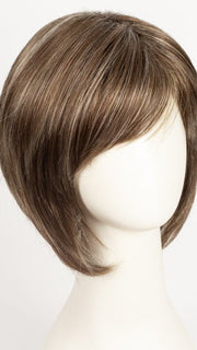 ICY-OAK-SR | Warm Medium Brown base with Golden Blond and White Gold Highlights and a Soft Shadowed Root Effect