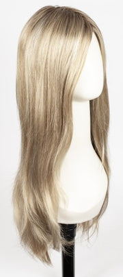 12FS8 SHADED PRALINE | Golden Brown/Warm Platinum Blonde/Platinum Blonde Blend, Shaded with Medium Brown