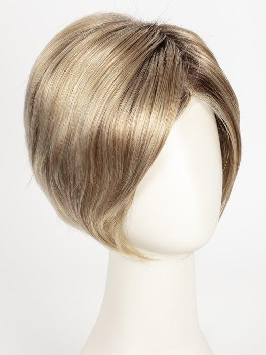 27T613S8 | Medium Natural Red-Gold Blonde and Pale Natural Gold Blonde Blend and Tipped, Shaded with Medium Brown