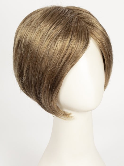 10/26TT FORTUNE COOKIE | Light Brown and Medium Red-Gold Blonde Blend with Light Brown Nape