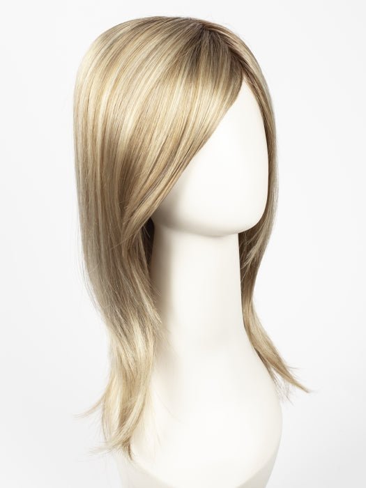 CREAMY TOFFEE R | Rooted Dark Blonde Evenly Blended with Light Platinum Blonde and Light Honey Blonde